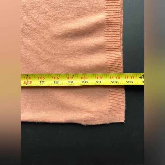 NWT J.Crew Cashmere Sweater.  Sz  XXS, side slits.  Tangerine/Orange Creamsicle. - Picture 5 of 6